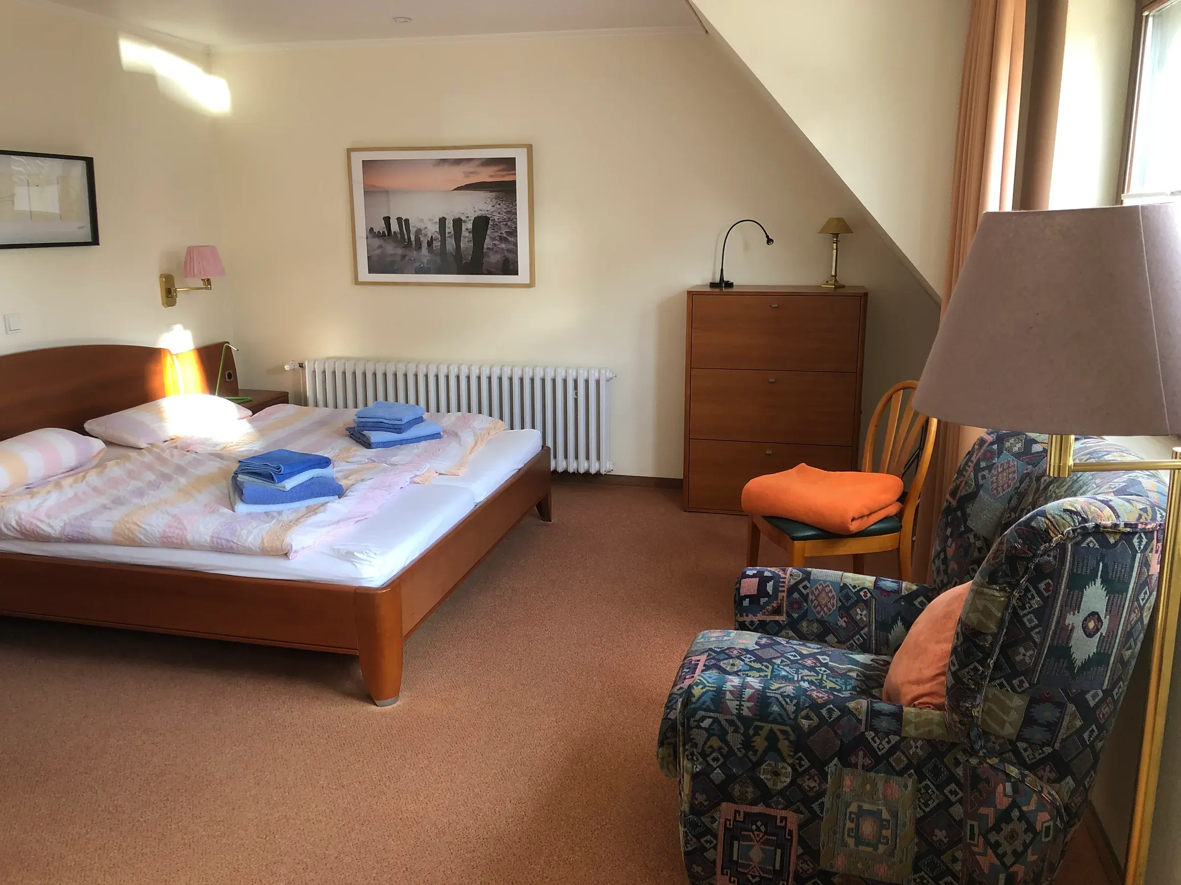 Weitere Ansicht des Schlafzimmers in der Ferienwohnung Baltrum